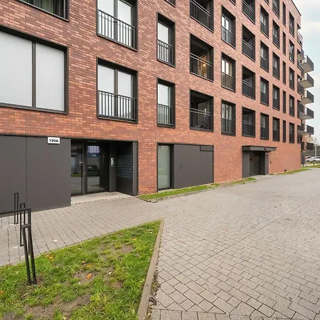 Apartmán Przytulny Z Tarasem & Balkonem By Renters *